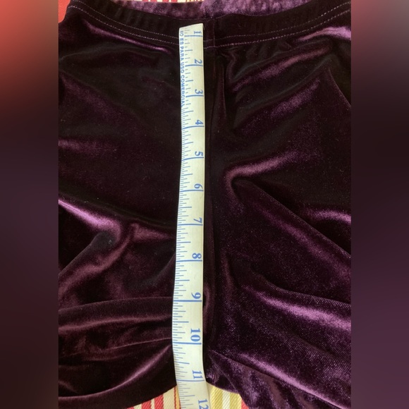 American Apparel Purple Velvet Leggings NWOT - Picture 3 of 5